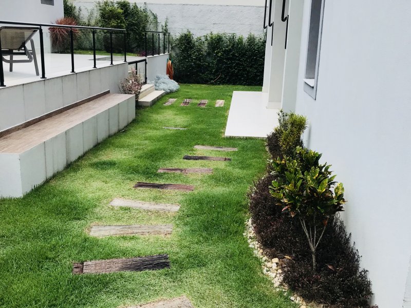 Casa de condomínio à venda Jardim Vera Cruz com 404m² e 4 quartos por R$ 1.700.000 - 188470724-img-e4598.JPG