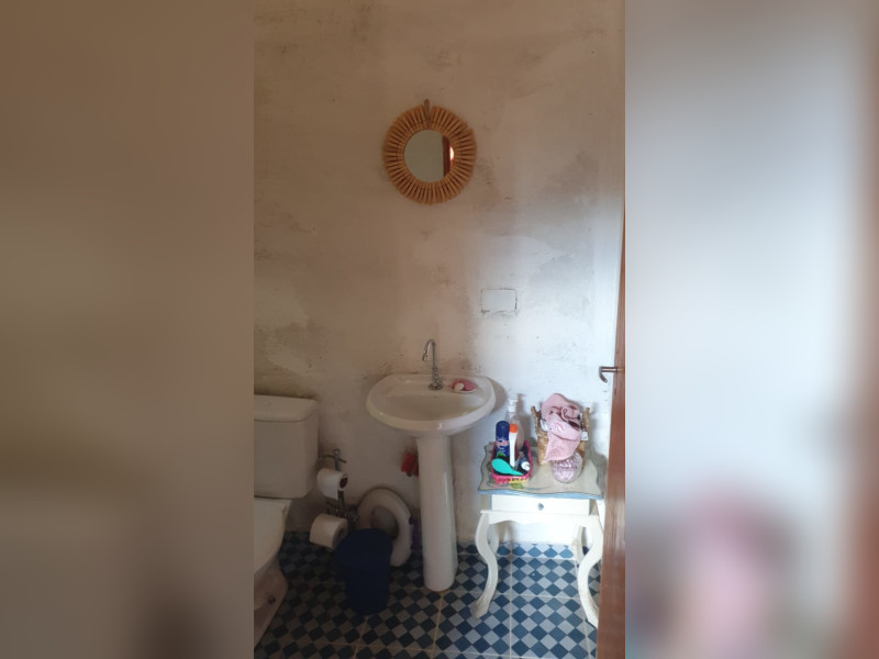 Chácara à venda Jardim Oliveira com 320m² e 3 quartos por R$ 200.000 - banheirosocial.jpg