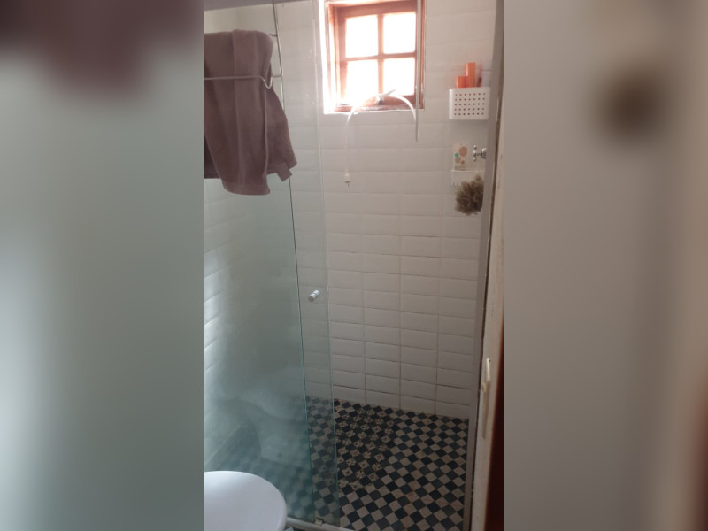 Chácara à venda Jardim Oliveira com 320m² e 3 quartos por R$ 200.000 - chiveirosuite.jpg