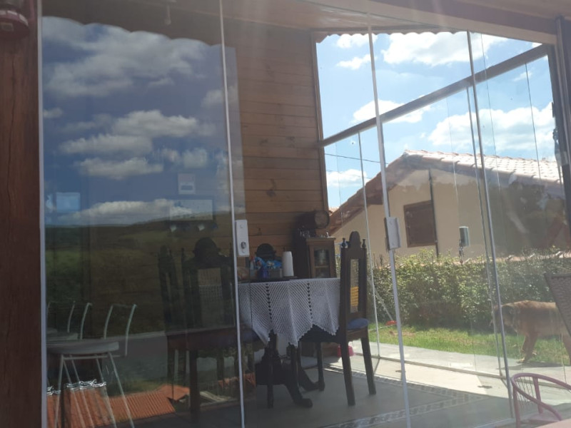 Chácara à venda Jardim Oliveira com 320m² e 3 quartos por R$ 200.000 - cozinha-vista-do-deck.jpg