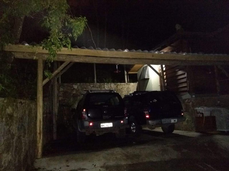 Casa à venda Lagoa da Conceição com 100m² e 1 quarto por R$ 630.000 - 1221156501-garagem-no-morro-da-lagoa.jpg