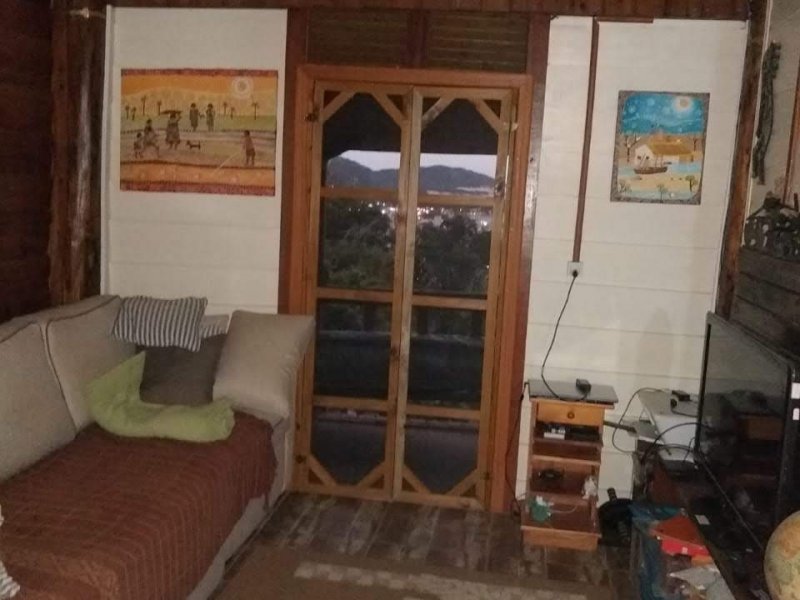 Casa à venda Lagoa da Conceição com 100m² e 1 quarto por R$ 630.000 - 2125748256-sala-morro-da-lagoa.jpg