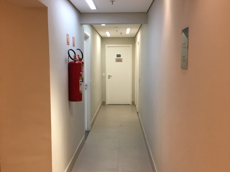 Comercial para alugar Vila Prudente com 30m² e  quartos por R$ 950 - 1481847673-img-3830.JPG