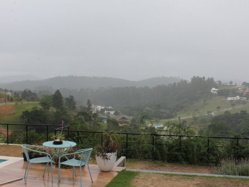 Casa de condomínio à venda Centro com 333m² e 3 quartos por R$ 1.640.000 - 734036733-dia-de-chuva.JPG