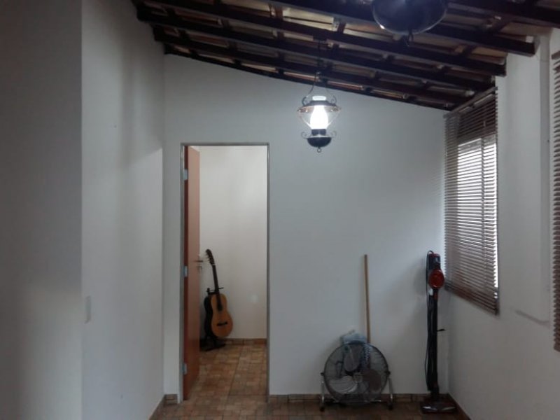 Casa à venda Lundcéia com 200m² e 3 quartos por R$ 710.000 - 2056289701-img-20191210-wa0026.jpg