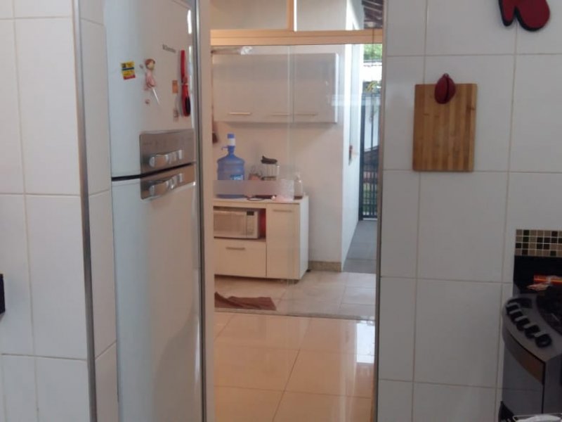 Casa à venda Lundcéia com 200m² e 3 quartos por R$ 710.000 - 48136650-img-20191210-wa0023.jpg