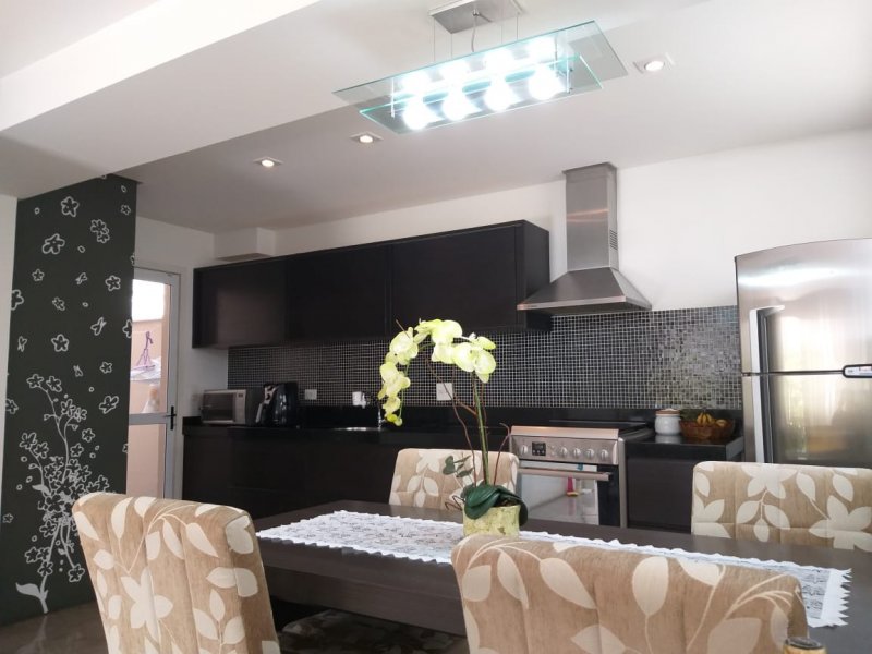 Casa de condomínio à venda Jardim Celeste com 89m² e 2 quartos por R$ 390.000 - 840343517-8b73ba4f-27fe-4518-89d6-d32451fda6b1.jpeg