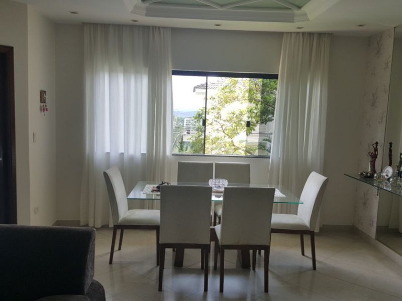 imóvel com 280m² - Condomínio Aruã - Mogi das Cruzes