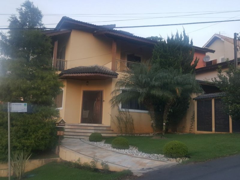 imóvel com 280m² - Condomínio Aruã - Mogi das Cruzes