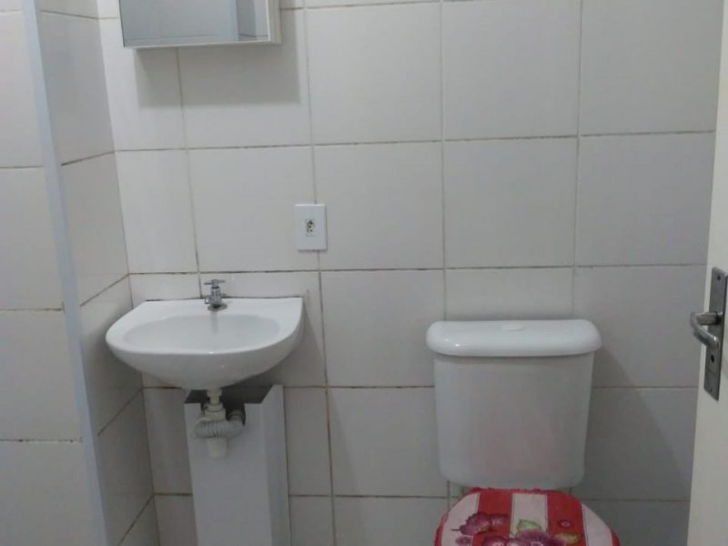 Apartamento à venda Conj. Res. Tancredo Neves com 39m² e 2 quartos por R$ 70.000 - 1959991567-img-20200118-wa0077.jpg