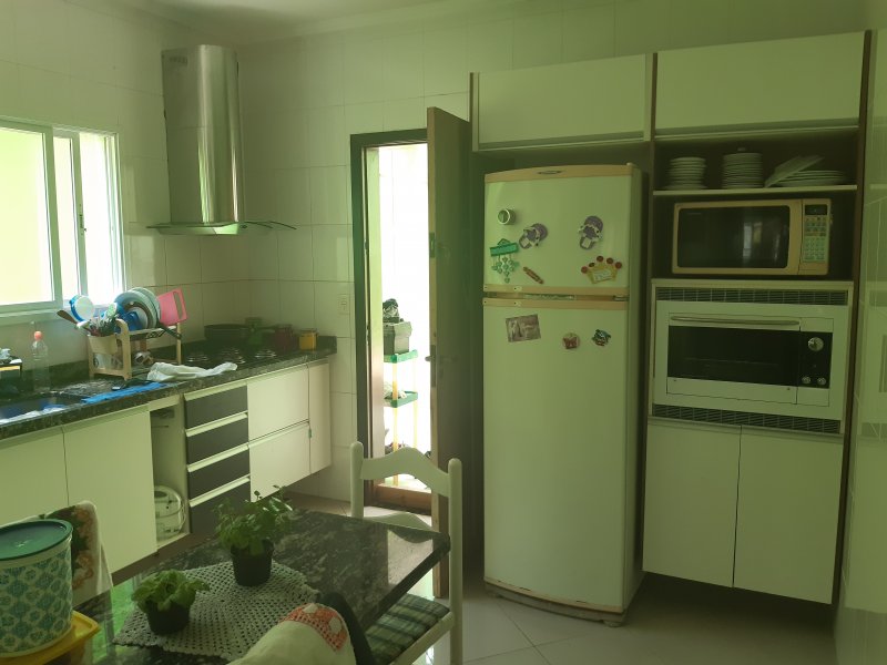 Casa à venda Vila Santa Rosa com 150m² e 3 quartos por R$ 580 - 402109354-inbound6045789633590119001.jpg