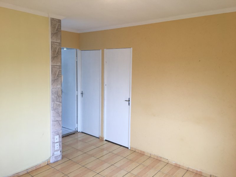 Apartamento à venda Condomínio Vilage com 49m² e 2 quartos por R$ 145.000 - 2071662677-fc0fc6ce-00bc-44f0-b2e6-ba3dc792f0d3.jpeg