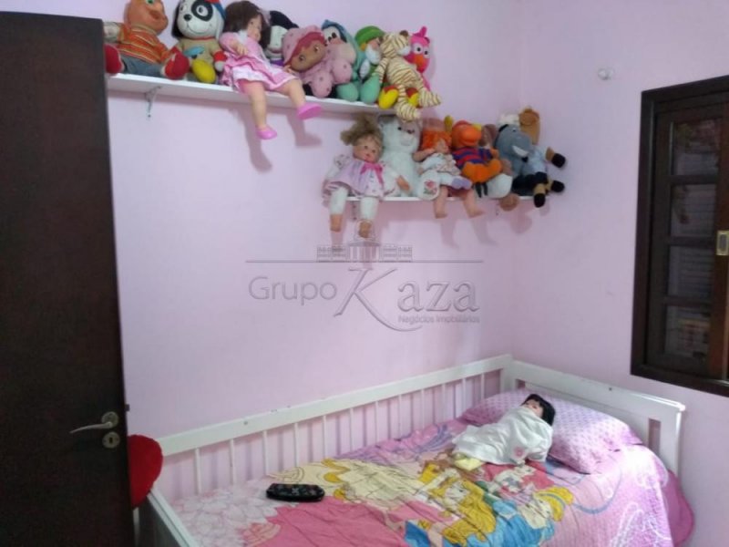 Casa à venda Cidade Morumbi com 194m² e 3 quartos por R$ 360.000 - 1781434793-sao-jose-dos-campos-casa-padrao-cidade-morumbi-29-10-2018-11-00-39-6.jpg