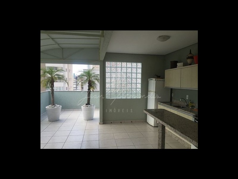 imóvel com 185m² - Centro - Balneário Camboriú