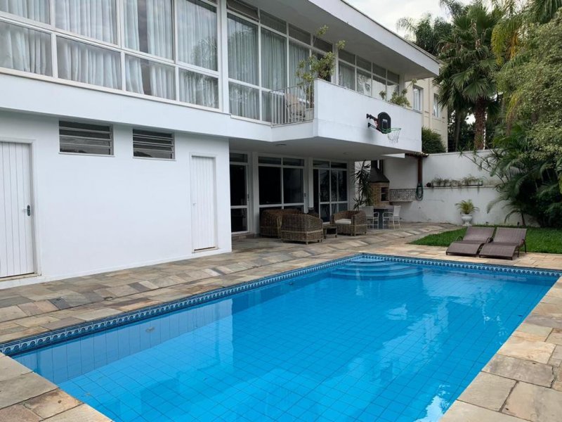 imóvel com 694m² - Jardim Guedala - São Paulo