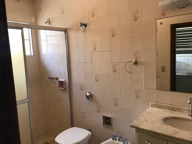 Casa à venda Centro com 210m² e 3 quartos por R$ 600.000 - 408559859-15b-wc2.jpg