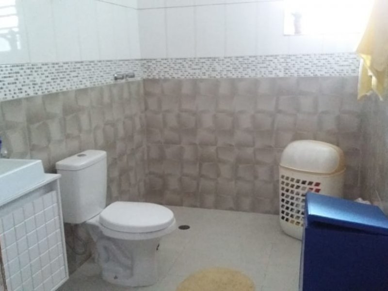 Apartamento à venda Vila Maria com 140m² e 3 quartos por R$ 420.000 - 1999333967-banheiro1.jpeg