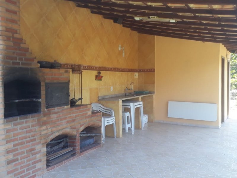 Casa de condomínio à venda Unamar com 1577m² e 4 quartos por R$ 300.000 - 1629541455-img-20200124-wa0110.jpg