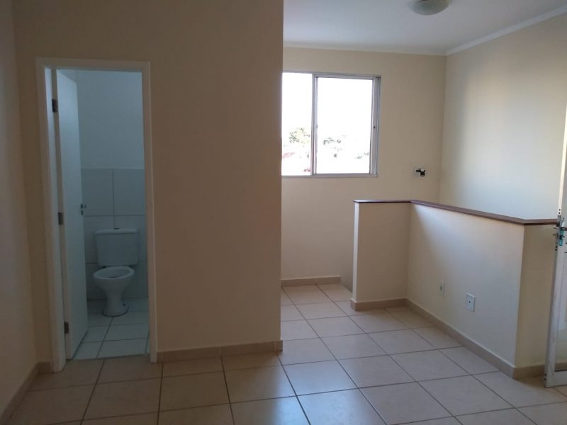 Cobertura à venda Jardim Santa Clara com 147m² e 3 quartos por R$ 350.000 - 465331315-a2571c67-4862-4067-bd39-457ff849b0ab.jpg