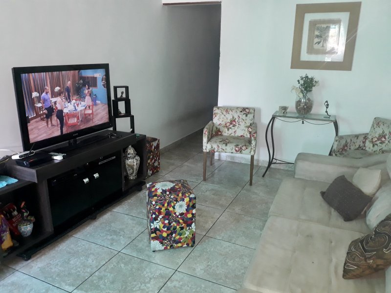 Casa à venda Horto Florestal com 200m² e 3 quartos por R$ 387.599 - 927198340-6c1faff2-bc80-48e4-9656-492bed5df14a.jpeg