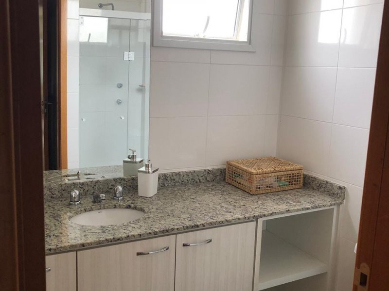 Apartamento à venda Cabral com 77m² e 3 quartos por R$ 550.000 - 1689159786-whatsapp-image-2019-02-23-at-18.jpeg