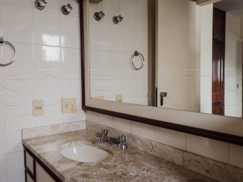 Apartamento à venda Jardim Paulista com 68m² e 2 quartos por R$ 660.000 - 365048716-awum10761.JPG