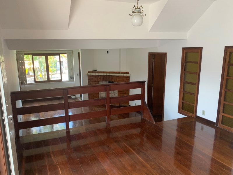 Casa à venda Santa Tereza com 340m² e 4 quartos por R$ 799.900 - 873053025-20.jpg