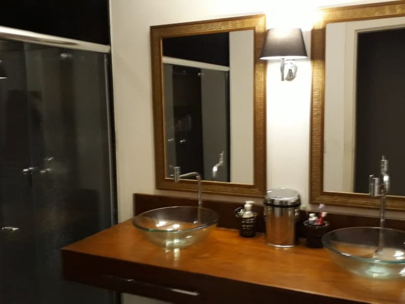 imóvel com 295m² - Camboinhas - Niterói