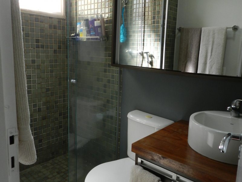 Apartamento à venda Luz com 48m² e 2 quartos por R$ 340.000 - 1474230014-008-banho.JPG