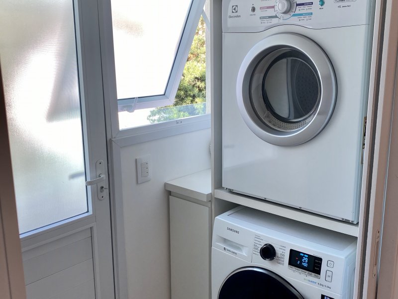 Casa de condomínio à venda Sarandi com 283m² e 3 quartos por R$ 1.290.000 - 1701670471-ed15d3c0-9d9e-4f32-b547-08b194be0718.jpeg