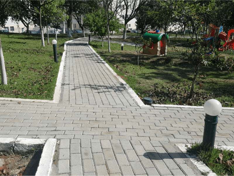 Apartamento à venda Água Chata com 52m² e 2 quartos por R$ 210.000 - 1693519476-pistadecaminhada.png