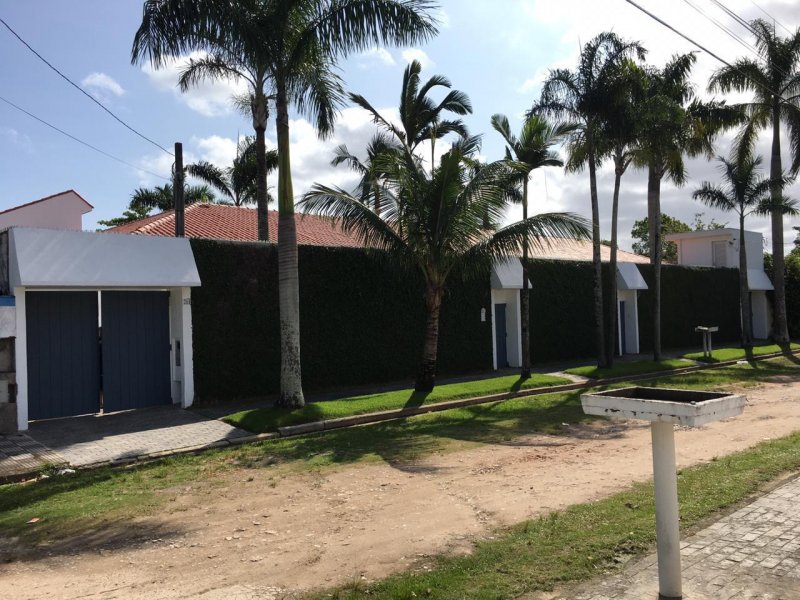 Casa à venda Balneário Praia do Pernambuco com 440m² e 6 quartos por R$ 1.540.000 - 1877397888-e2046a39-86ed-464e-a107-fdd9a226e2d9.jpg