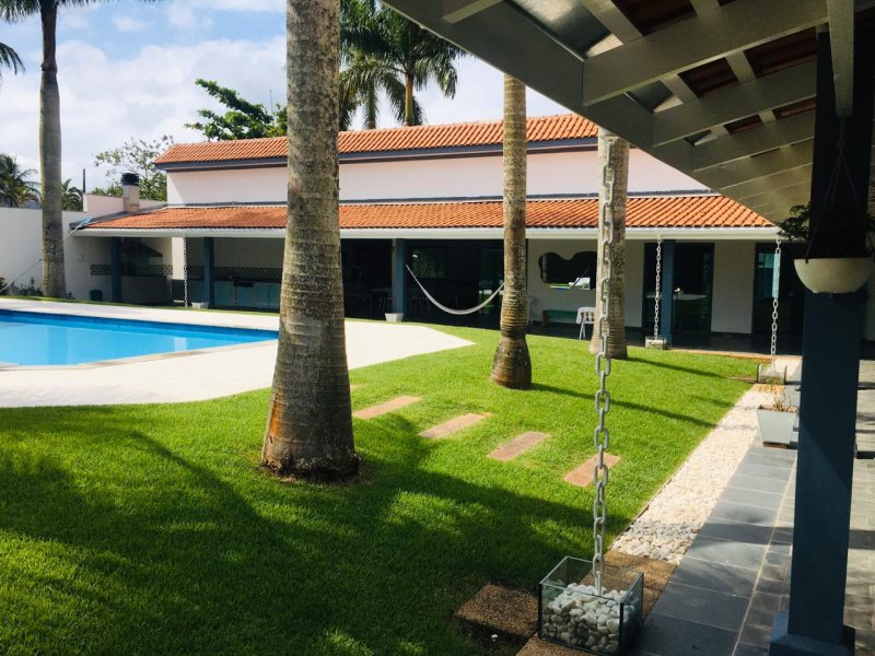 Casa à venda Balneário Praia do Pernambuco com 440m² e 6 quartos por R$ 1.540.000 - 875641429-74578bf8-25d0-4dbc-a71a-b5b17d5e33bb.jpg
