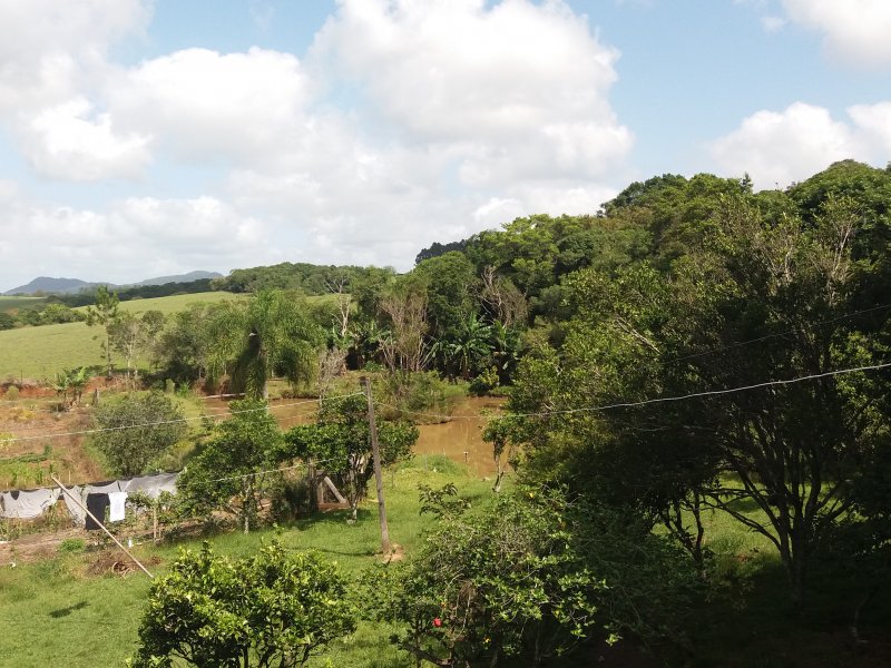 Chácara à venda Centro com 6m² e 4 quartos por R$ 670.000 - 541277660-20200124-100434.jpg