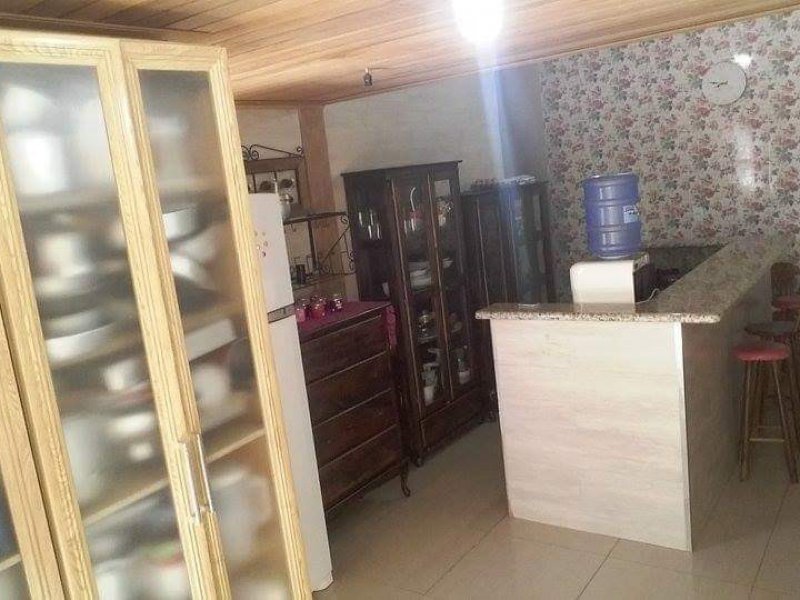 Casa à venda Centro com 215m² e 3 quartos por R$ 350.000 - 1301931068-fb-img-1578584947484.jpg