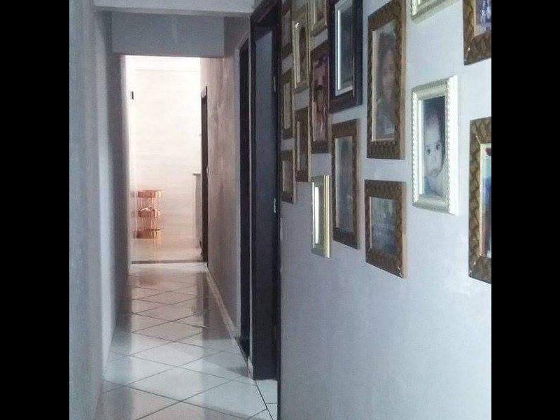 Casa à venda Centro com 215m² e 3 quartos por R$ 350.000 - 1552388906-fb-img-1578584914703.jpg