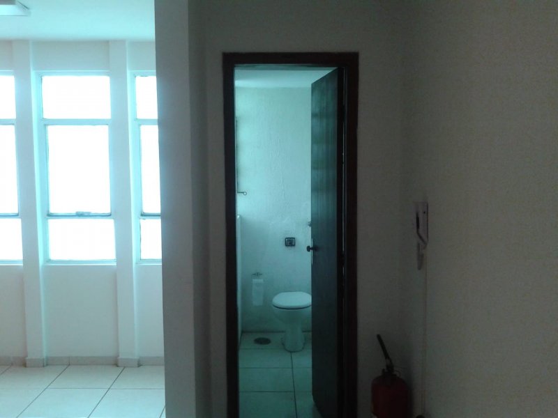 Comercial à venda Centro com 25m² e  quartos por R$ 160.000 - 978681447-foto-escritorio-7.jpg