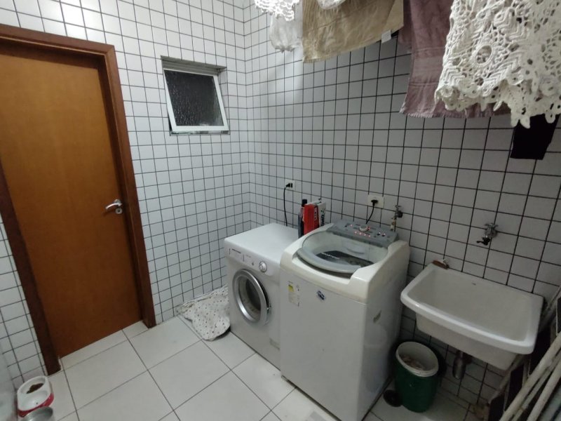 Casa de condomínio à venda Horizontal Park com 142m² e 3 quartos por R$ 650.000 - 579915940-whatsapp-image-2020-01-28-at-18.jpeg