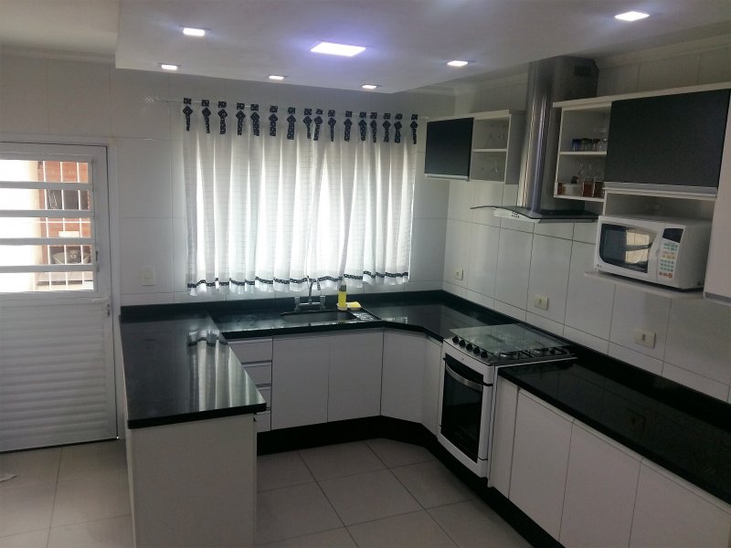 Casa à venda Utinga com 132m² e 3 quartos por R$ 485.000 - 1161441973-2-cozinha-141942a.jpg