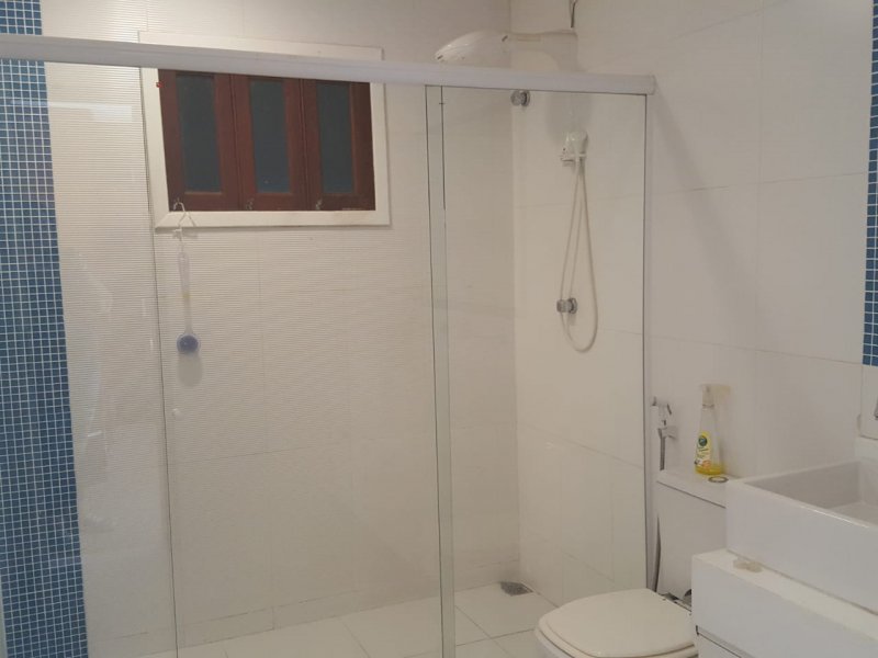 Casa de condomínio à venda Pendotiba com 228m² e 4 quartos por R$ 850.000 - 1694695753-3845e52d-7ba3-4494-822e-790ecf249069.jpg