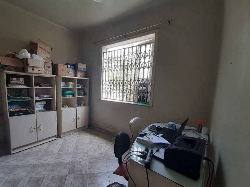 Casa à venda Santa Rosa com 300m² e 5 quartos por R$ 295.000 - 66186640-quarto-1-1andar-2.jpg