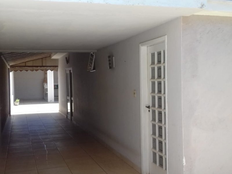 Casa à venda Jardim Centenário com 270m² e 2 quartos por R$ 400.000 - 204521499-img-20191004-wa0099.jpg