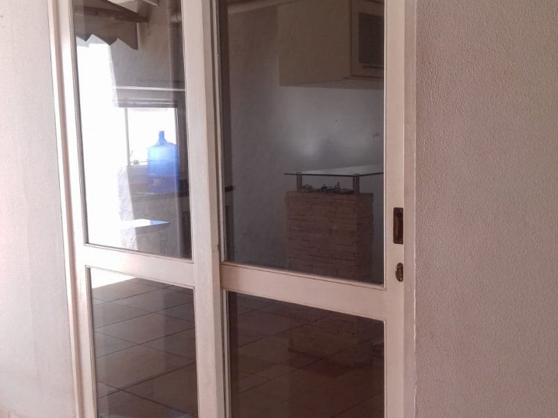 Casa à venda Jardim Centenário com 270m² e 2 quartos por R$ 400.000 - 2048652969-img-20191004-wa0118.jpg