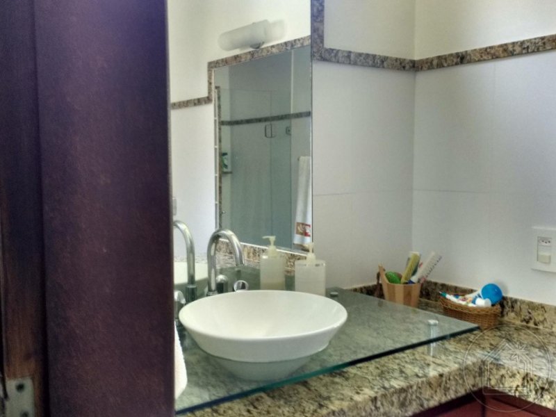 imóvel com 294m² - Itaipu - Niterói