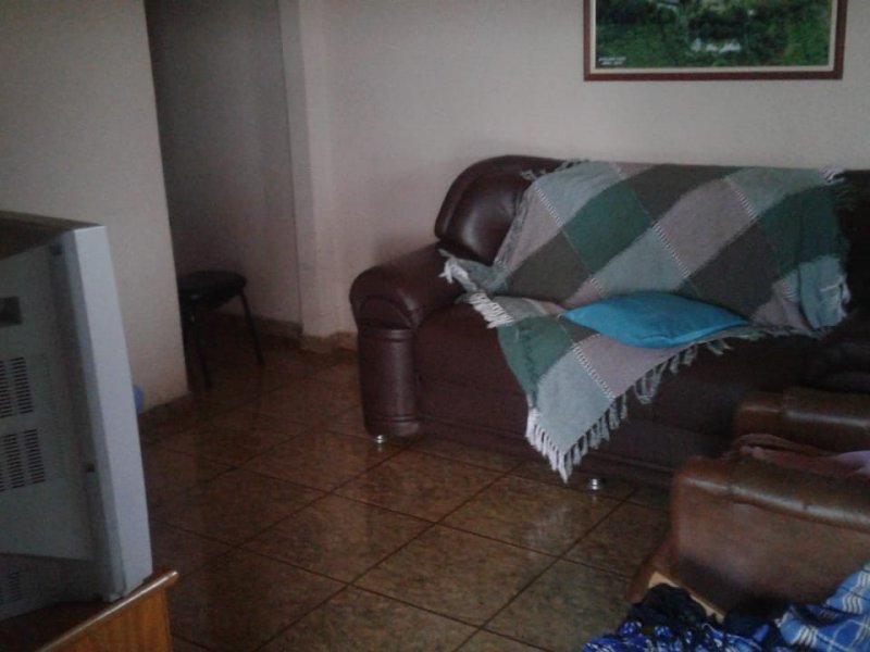 Chácara à venda Centro com 4000m² e 2 quartos por R$ 420.000 - 1732520571-img-20181017-wa0015.jpg