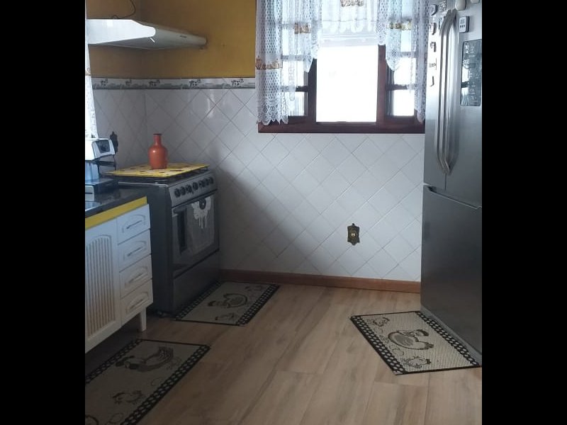 Casa de condomínio à venda Loteamento Chacara Parque Oriente com 200m² e 4 quartos por R$ 700.000 - 1826196865-cozinha-3.jpg