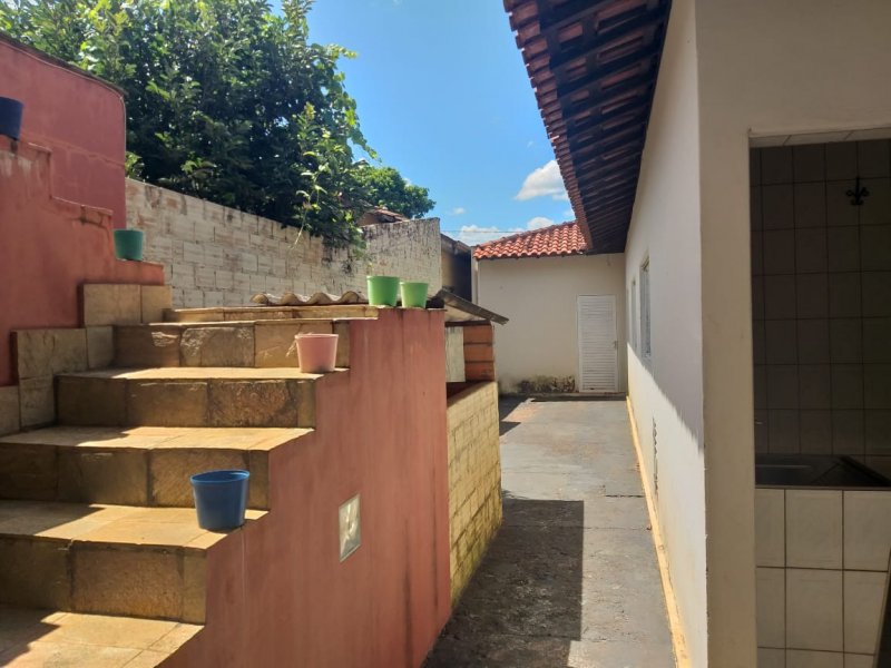 Casa à venda centro com 270m² e 3 quartos por R$ 570 - 1042147900-whatsapp-image-2020-01-27-at-13.jpeg