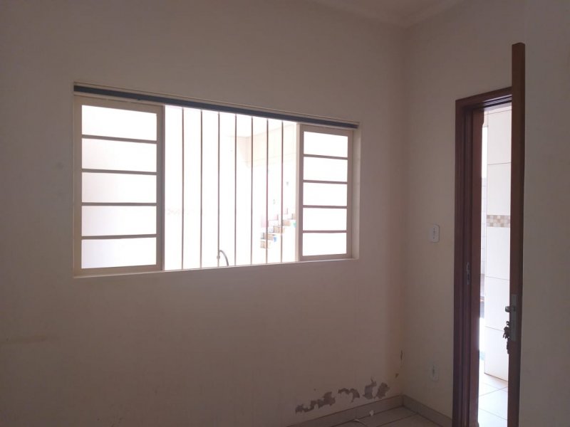 Casa à venda centro com 270m² e 3 quartos por R$ 570 - 1097555668-whatsapp-image-2020-01-27-at-13.jpeg