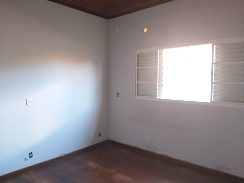 Casa à venda centro com 270m² e 3 quartos por R$ 570 - 15039784-whatsapp-image-2020-01-27-at-13.jpeg