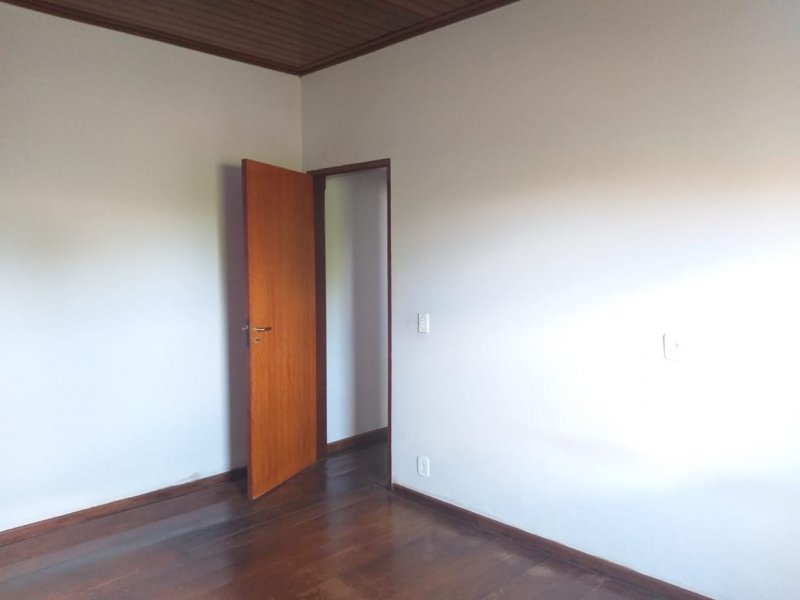Casa à venda centro com 270m² e 3 quartos por R$ 570 - 1566477154-whatsapp-image-2020-01-27-at-13.jpeg